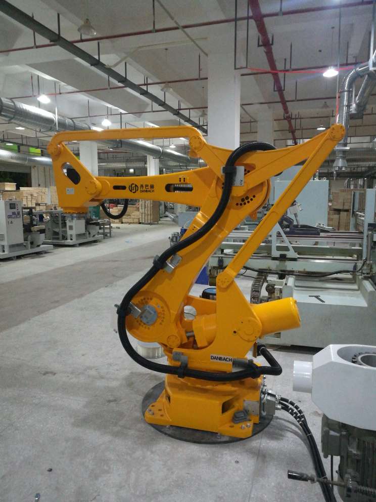 bottle palletizing robot